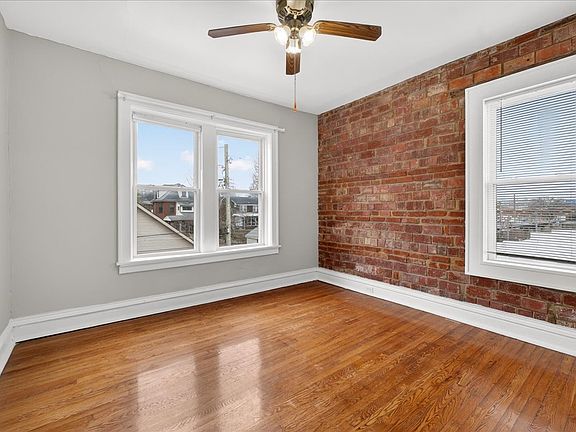2nd image of 4636 Shenandoah Ave APT 2W