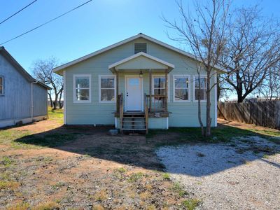 104 W Houston, Llano, TX, 78643