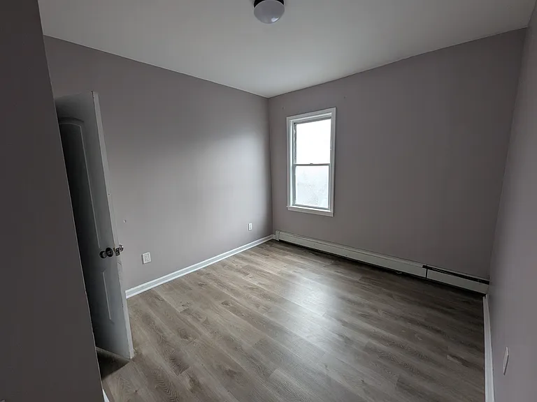 282 Bellevue St #3B — Photo 7