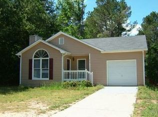 212 Rainey Brooke Dr, Winder, GA