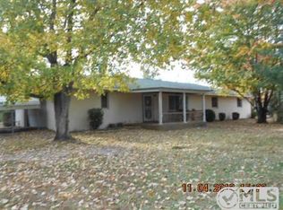 10667 New Cut Off Rd, Bon Aqua, TN 37025