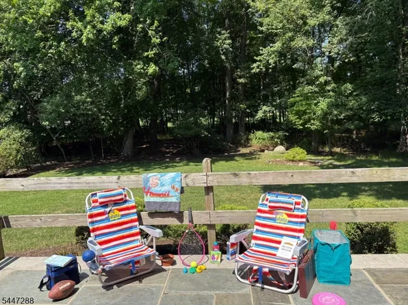 33 Longacre Drive, Livingston Twp., NJ 07039