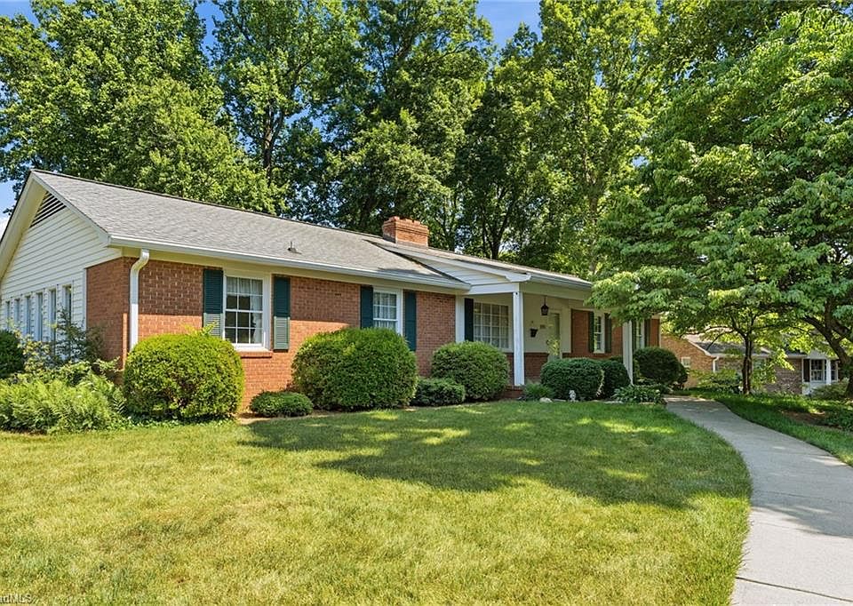 1st image of 3533 Woodmere Pl