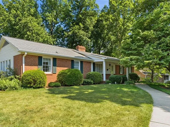 3533 Woodmere Pl, Winston Salem, NC 27106