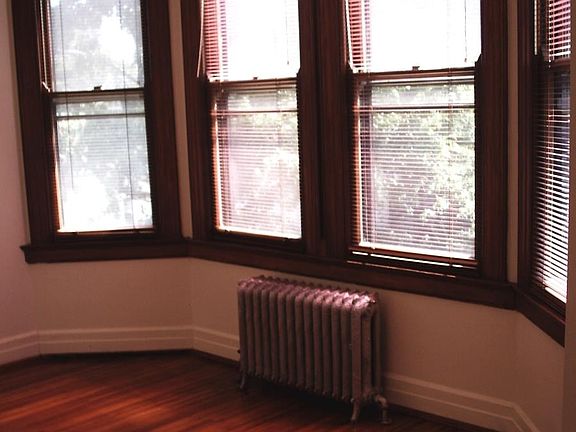 2nd image of 117 Wallace Ave APT 6