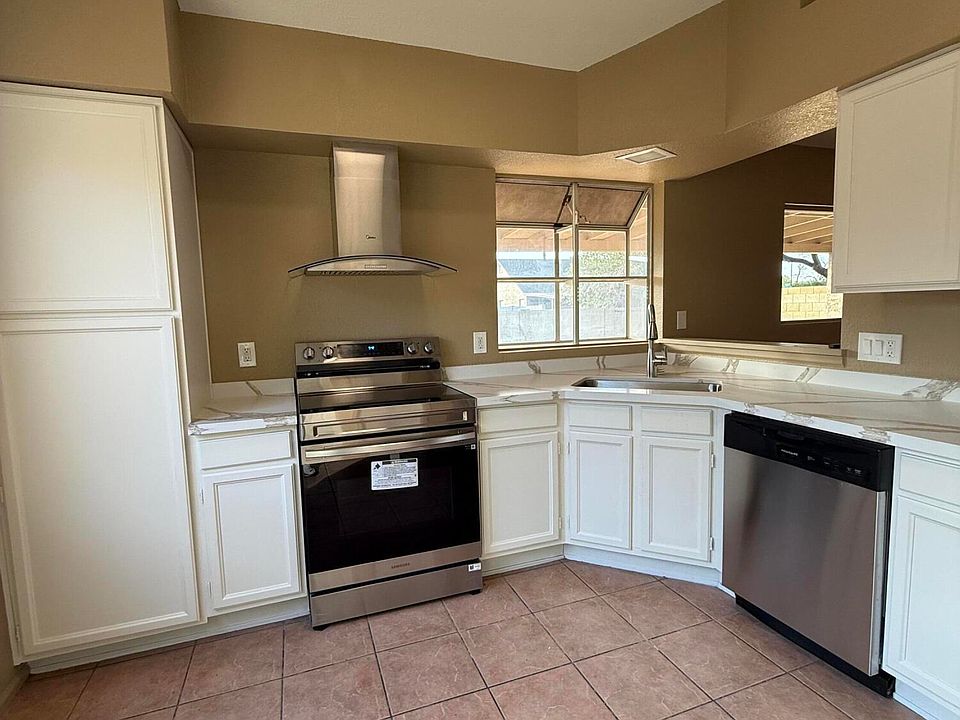 2nd image of 5651 W MESCAL Street