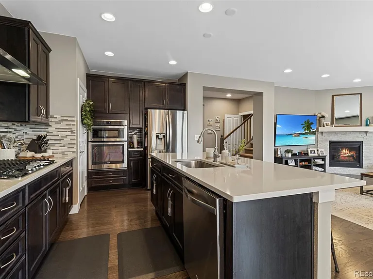 14828 Haley Ave — Photo 4