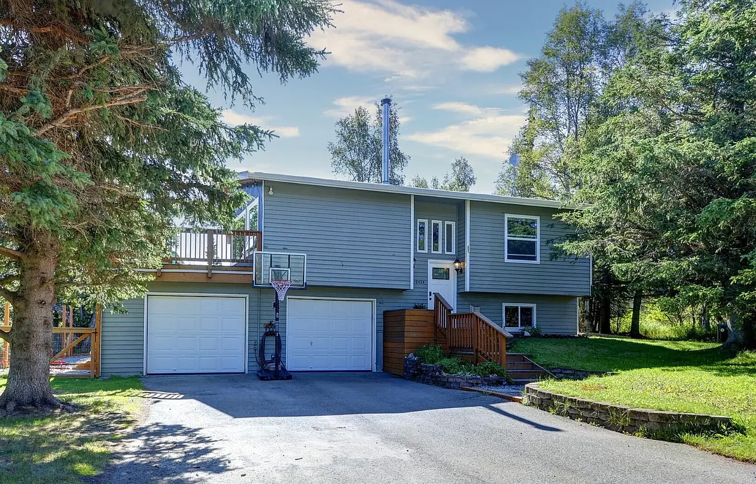3 bed, 1454 sqft, $3,500 — Photo 2