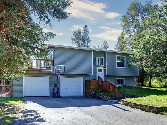 2nd image of 12459 Ridge Pl