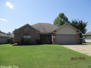 15 Stonewood Ct, Cabot, AR 72023