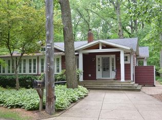 70 Seminole Trl, New Buffalo, MI 49117