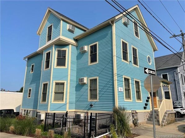 2 Coit St APT 3