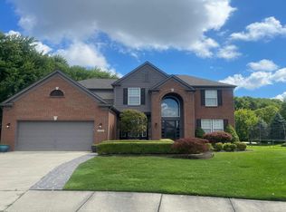 15173 Mill Creek Dr, Sterling Heights, MI 48312