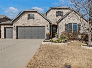 9429 Surveyor Rd, Oak Pt, TX 75068