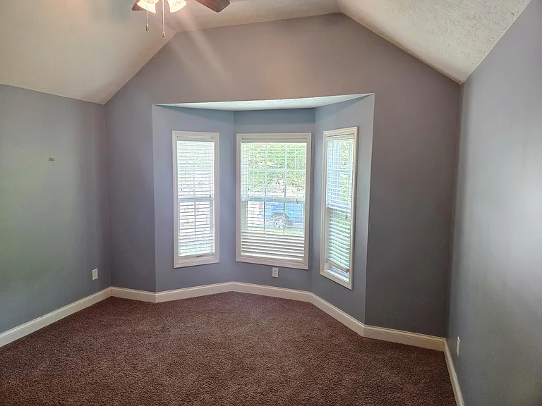 4636 Marcus Trl — Photo 16