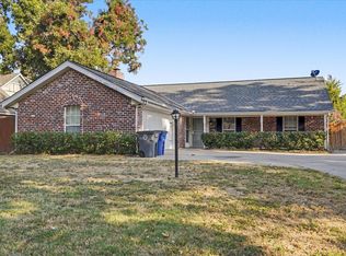 2005 E 52nd St, Tulsa, OK 74105