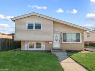 9809 Mason Ave, Oak Lawn, IL 60453