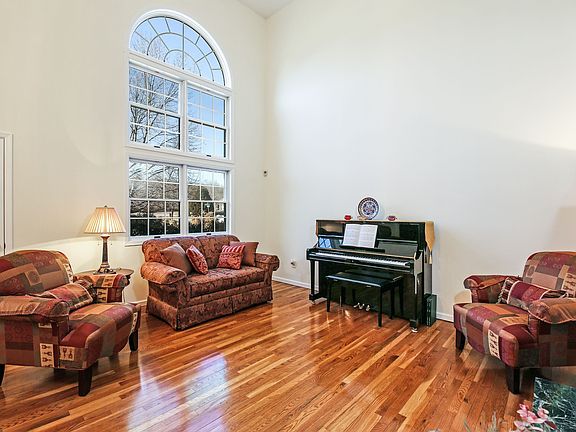 2852 farm walk rd, Yorktown heights  ( 005 OF 32 ).JPG