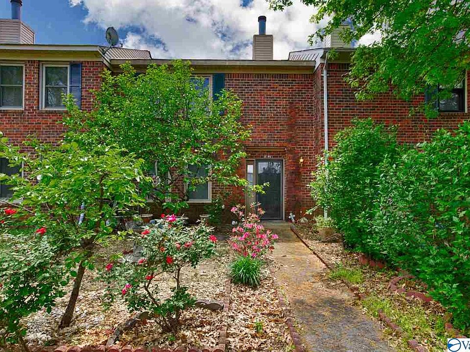 1st image of 11561 Jade Ln SE