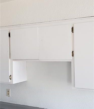 2nd image of 2175 Clearwater Dr #2-3