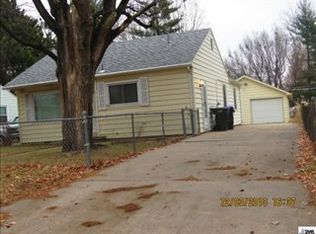 296 NE Twiss Ave, Topeka, KS 66616