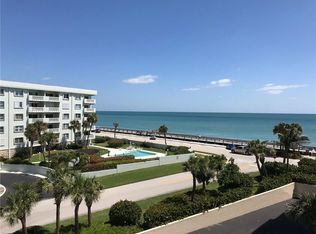 4049 Ocean Dr, Vero Beach, FL 32963