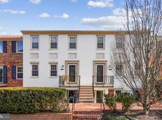3263 Sutton Pl NW APT C, Washington, DC