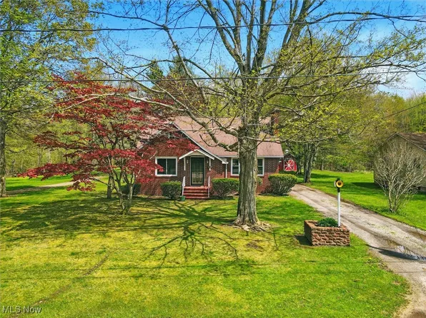 244 John Ave, Conneaut, OH 44030