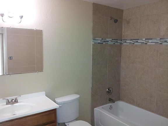 2nd image of 1626 N 60th Ln