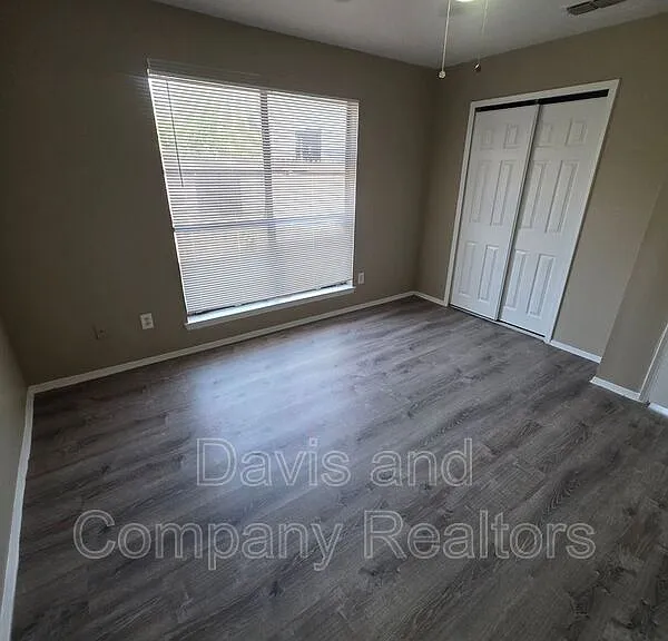4412 Saint Andrews Dr #B — Photo 20
