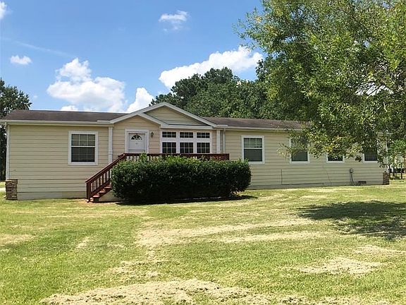 3rd image of 33103 Bear Branch Ln