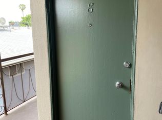 1049 N Genesee Ave #8, Los Angeles, CA 90046