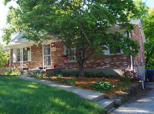 5612 Whispering Hills Blvd, Louisville, KY 40219