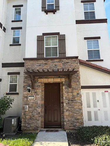 2005 Anemone Way Photo 1