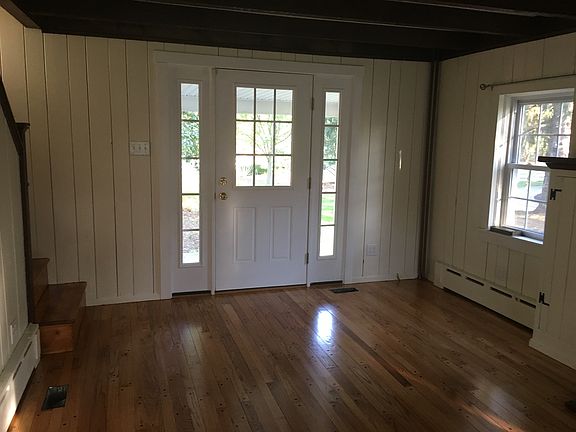 Living Room and Entrance