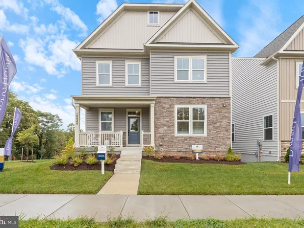 10040 Lewis Dr, Damascus, MD 20872