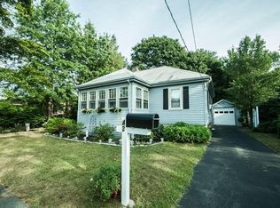 42 Kirkland Rd, Weymouth, MA 02190