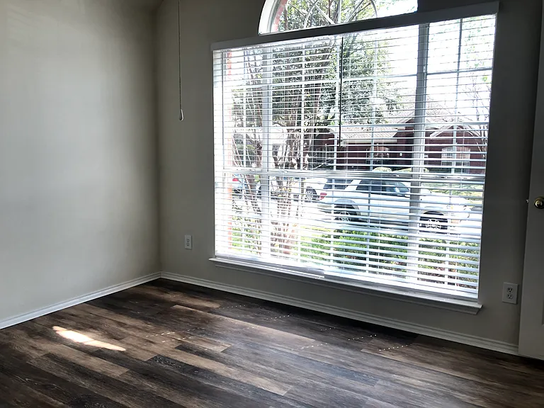 3841 Rolling Hills Dr — Photo 21
