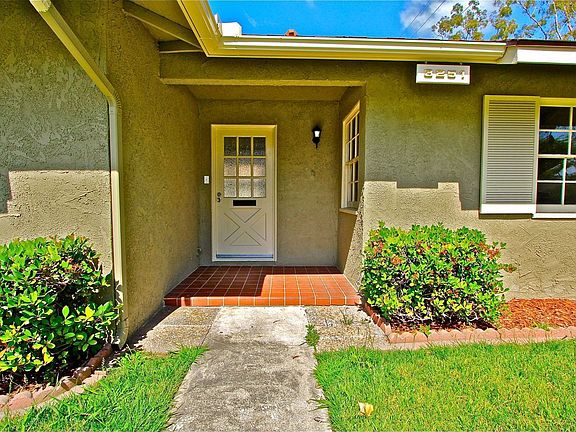 2nd image of 3251 Palo Verde Ave