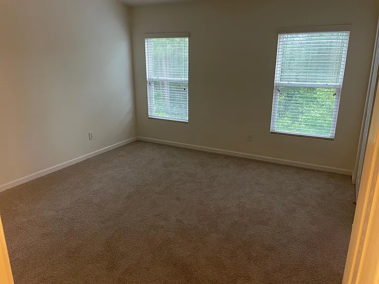 1668 Holly Grove Way — Photo 23