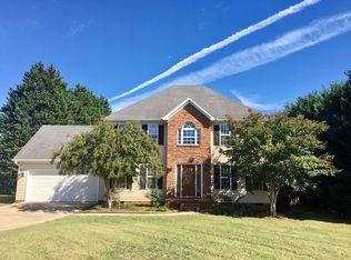 665 Nottinghill Dr, Winston Salem, NC 27107