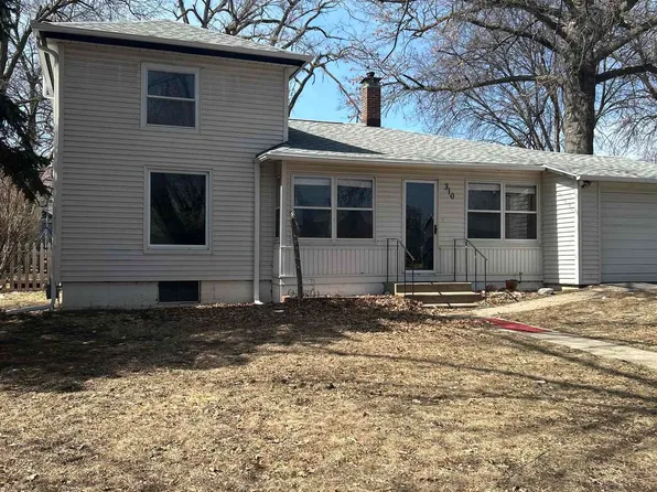 310 N 14th St, Tekamah, NE 68061