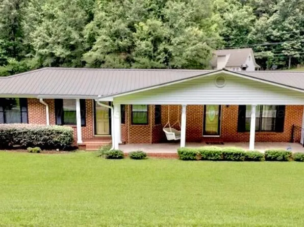 530 11th St SW, Fayette, AL 35555