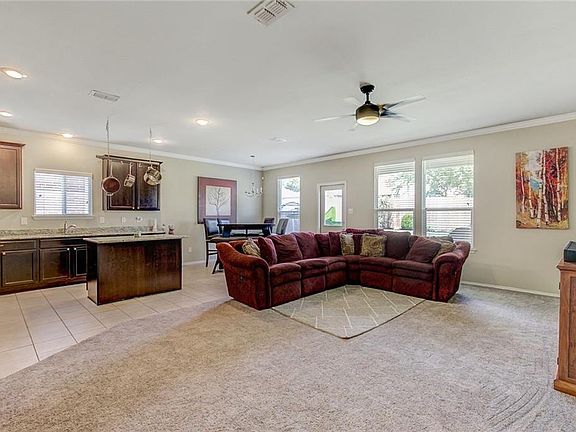 5th image of 7620 Berrenda Dr