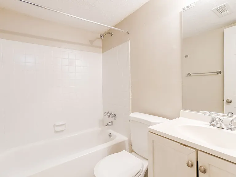 3419 Cobbs Ferry Dr — Photo 11