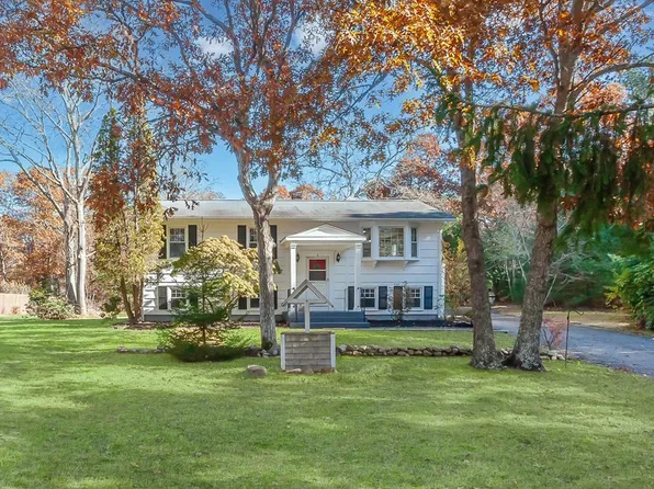 6 Stockton Short Cut St, Wareham, MA 02571