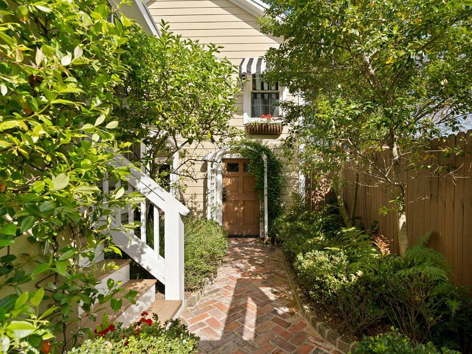 Private entrance to tiny house.