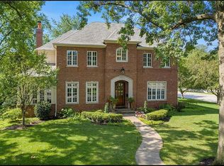 8420 Kingsbury Blvd, Saint Louis, MO 63105