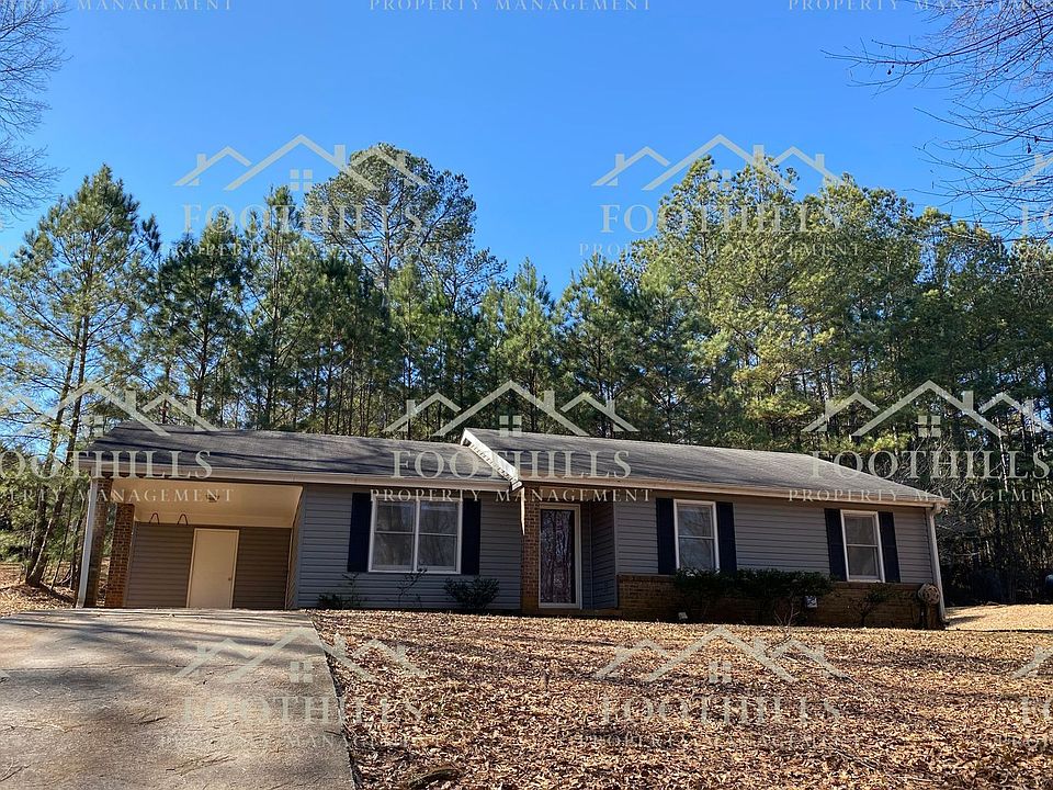 1st image of 305 Green Forest Dr