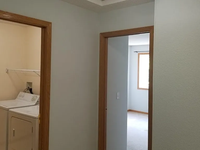 15960 Firtree Dr — Photo 6